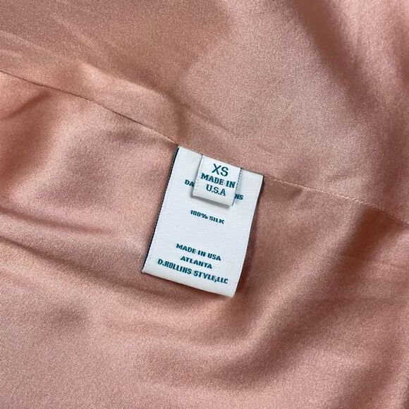 Danielle Rollins Women’s Size XS 100% Silk Bell Sleeve Blouse Top Zip Snap $850 - Picture 7 of 10